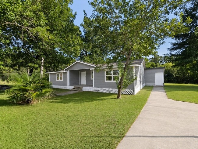 Photo - 227 Live Oak Ln