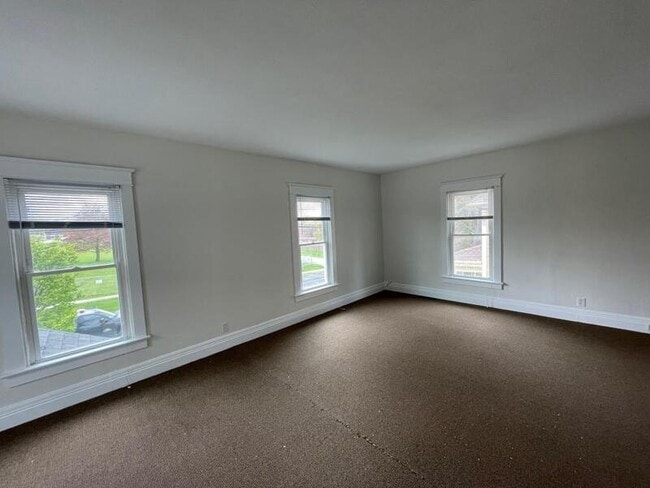 Photo - 224 State St