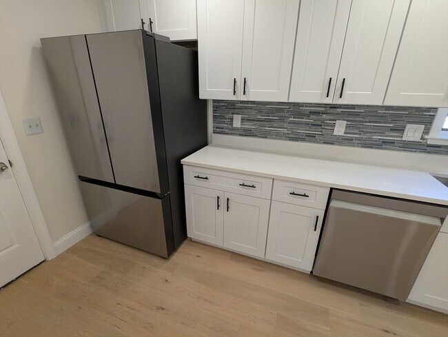 Photo - 296 Fulton St