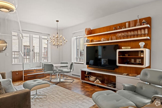 Building Photo - 25 Central Prk W Rental