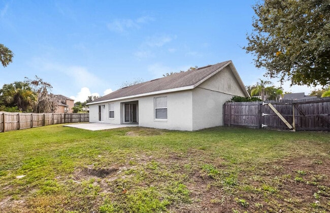 Building Photo - 8718 Sandy Plains Dr