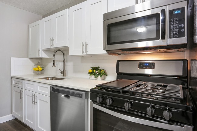 007_original_print_5472x3648 - 4117 The Flats