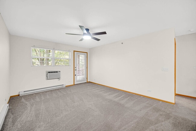 Photo - 300 Cunat Blvd
