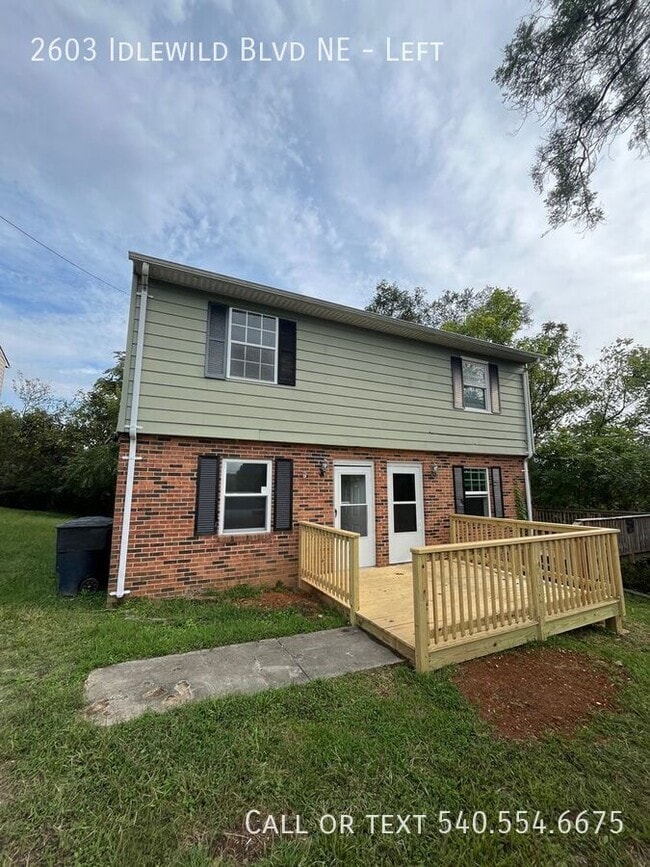 Building Photo - 2603 Idlewild Blvd NE Unit Left
