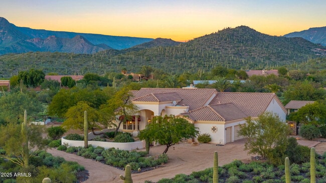 Photo - 5910 E Cielo Run S