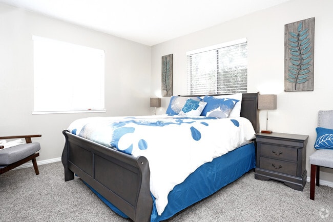 2BR,1BA-2 Bedroom - Rosemont Terrace