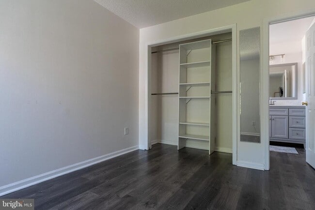 Building Photo - 14049 Vista Dr Unit 165 C