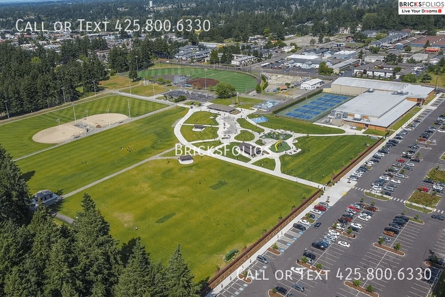 Photo - 502 185th St Ct E