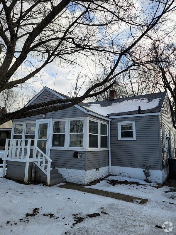 Building Photo - 1714 Theresa Ave Rental