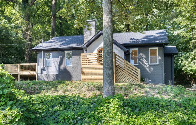Photo - 104 Overbrook Dr