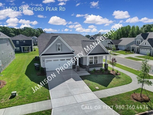 Photo - 1100 Bradford Pear Rd