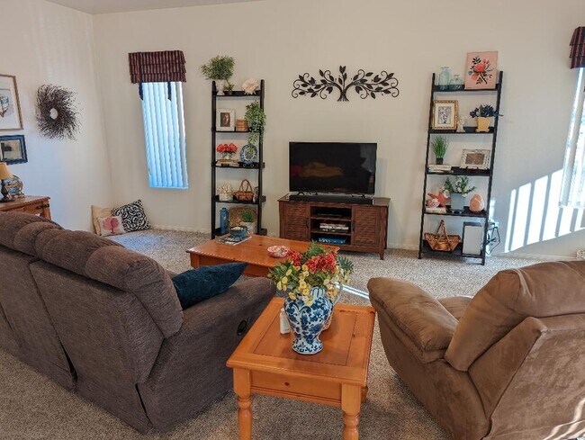 Photo - 517 W Mesquite Blvd Unidad Bottom