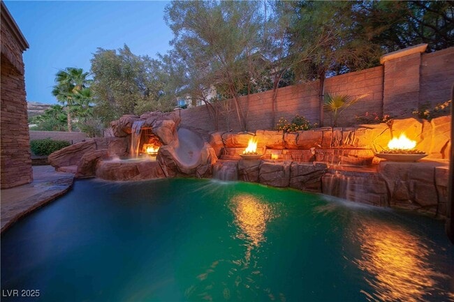 Photo - 514 Mandalay Ct