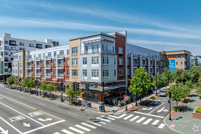 300 Somerset Street