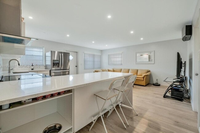 Photo - 417 N K St Unit 5B