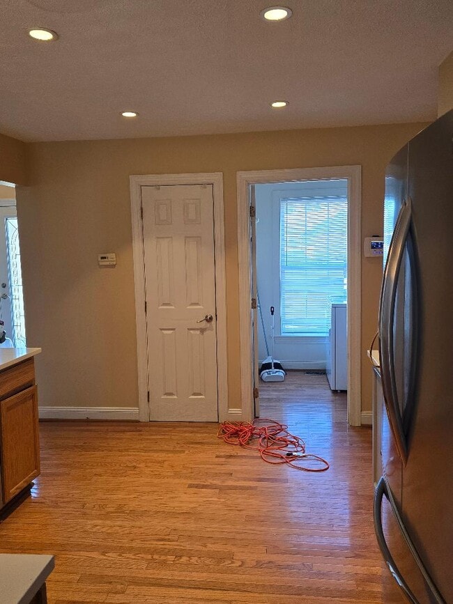 Photo - 21966 Springwood Ct