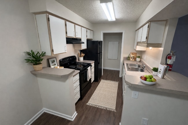 Photo - 330 Commonwealth Cir Unit 336 R