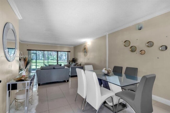 Building Photo - 2 bedroom in North Miami Beach FL 33179