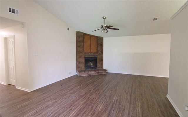 Photo - 1103 Hemlock Ct