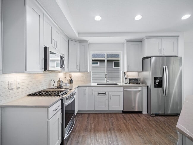 Photo - 4 bedroom Modern Home at Eagle Ridge Estates