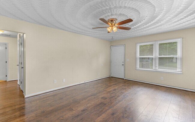 Photo - 2902 Princeton Ave