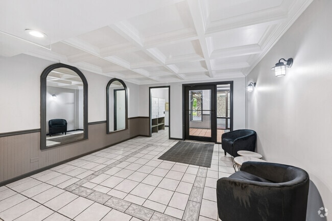 Woodview Apartments