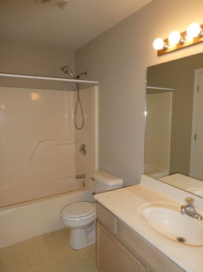 Photo - 1609-11 High Quest Circle Unit 1611