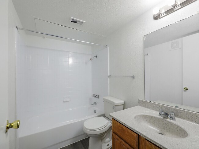 Photo - Marbella Apartments