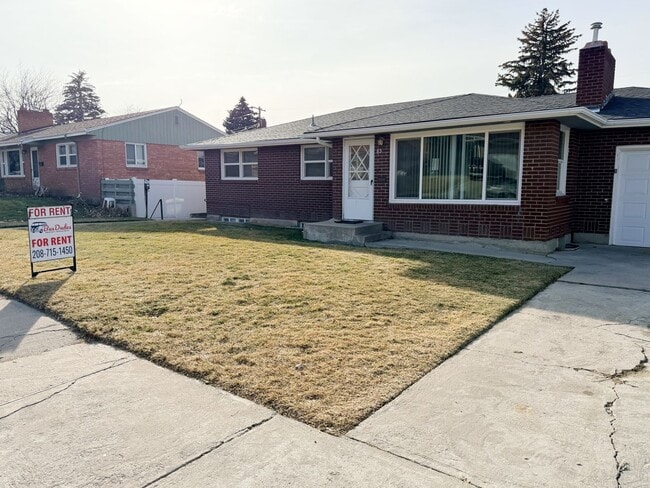 Photo - Charming 3 Bed, 1 Bath Home in Pocatello!