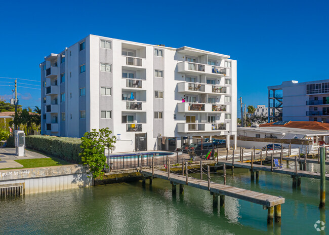 Crespi Apartments - Crespi Apartments
