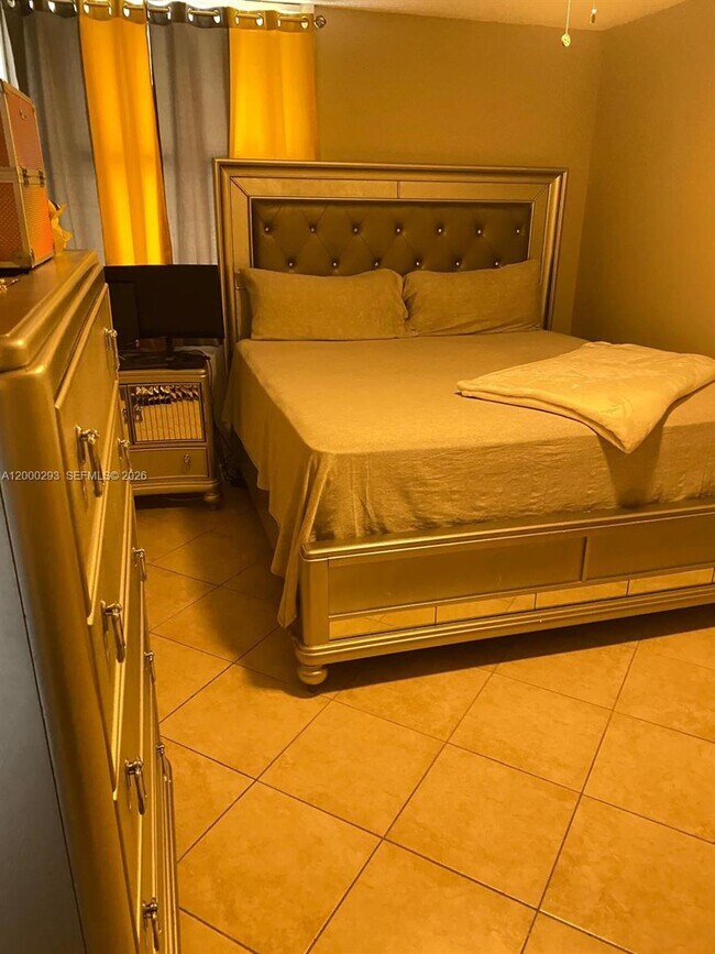 Photo - 2701 Riverside Dr Unit 316-B