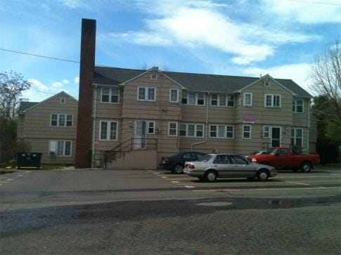 Photo - Winchester Court Apartments