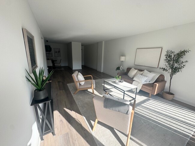 Photo - 1300 Army Navy Dr Unidad 124