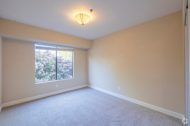Cardiff - 2BR, 1BA - 875SF - Bedroom