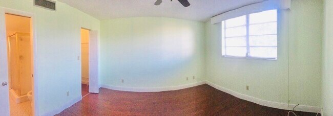 Photo - 6070 NW 64th Ave Unidad 204