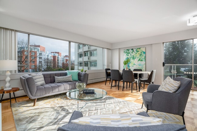 Building Photo - Shannon Tower Unit 00106