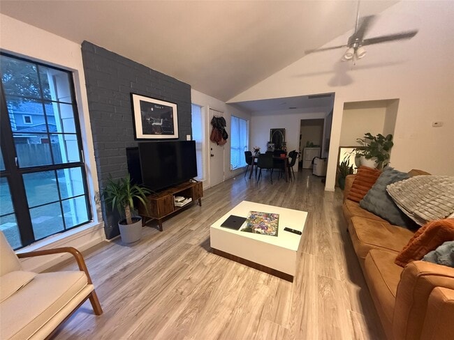 Photo - 13919 Baytree Dr