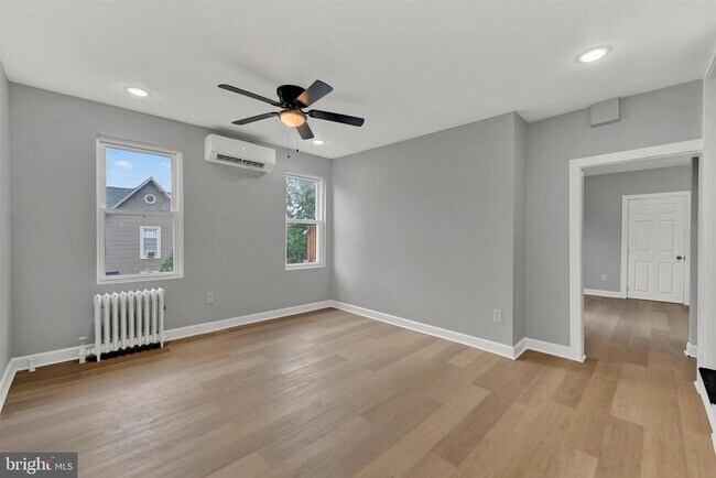 618 Chestnut Hill Ave Unidad 2A