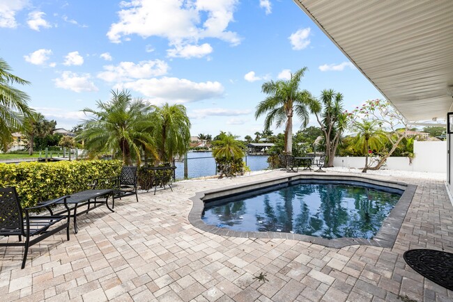 Photo - 5541 Bayou Grande Blvd NE