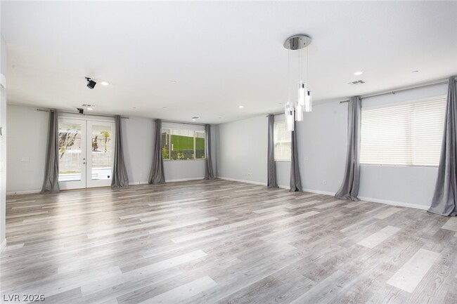 Photo - 12586 Huckleberry Oak Ave