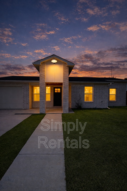 Photo - 2506 Bliss St