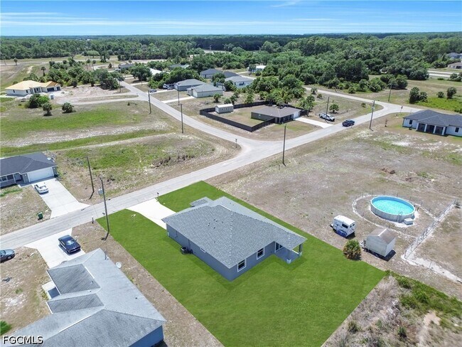 Photo - 1064 Calumet Cir