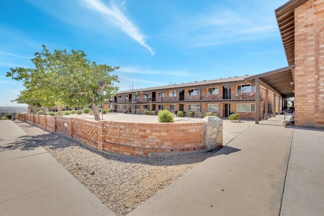 Photo - 3300 Johnson