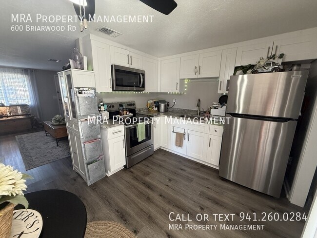 Photo - 600 Briarwood Rd