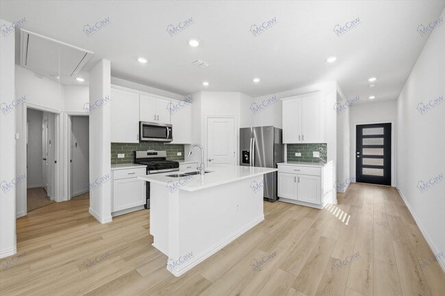 Photo - 713 Leavenworth Dr