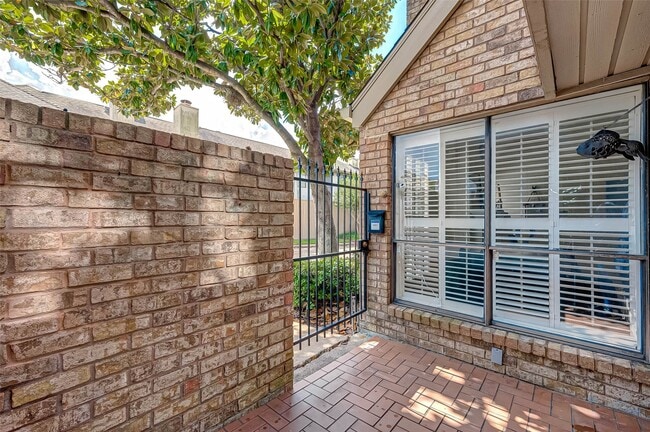 1908 Augusta Dr Unit 7