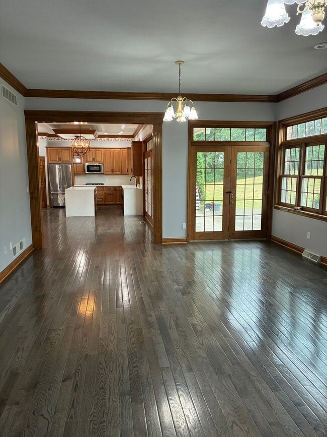 Photo - Magnificent 5-Bedroom Private Estate in Butler, PA