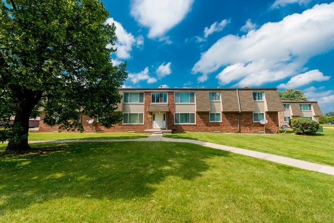 Midtown Square Apartments