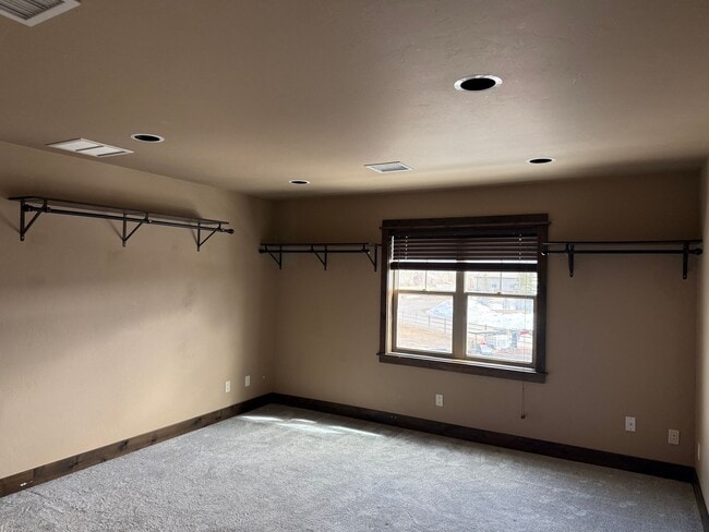 Photo - 3 Bedroom 2 Bath in Belgrade