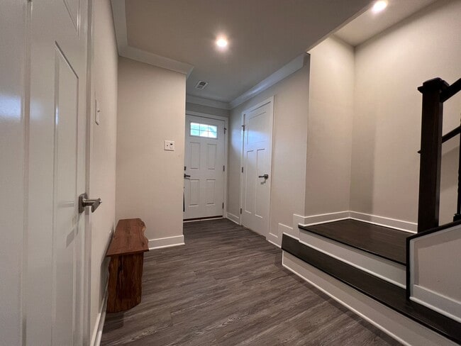 Photo - 217 Stonehurst Dr Unit 1